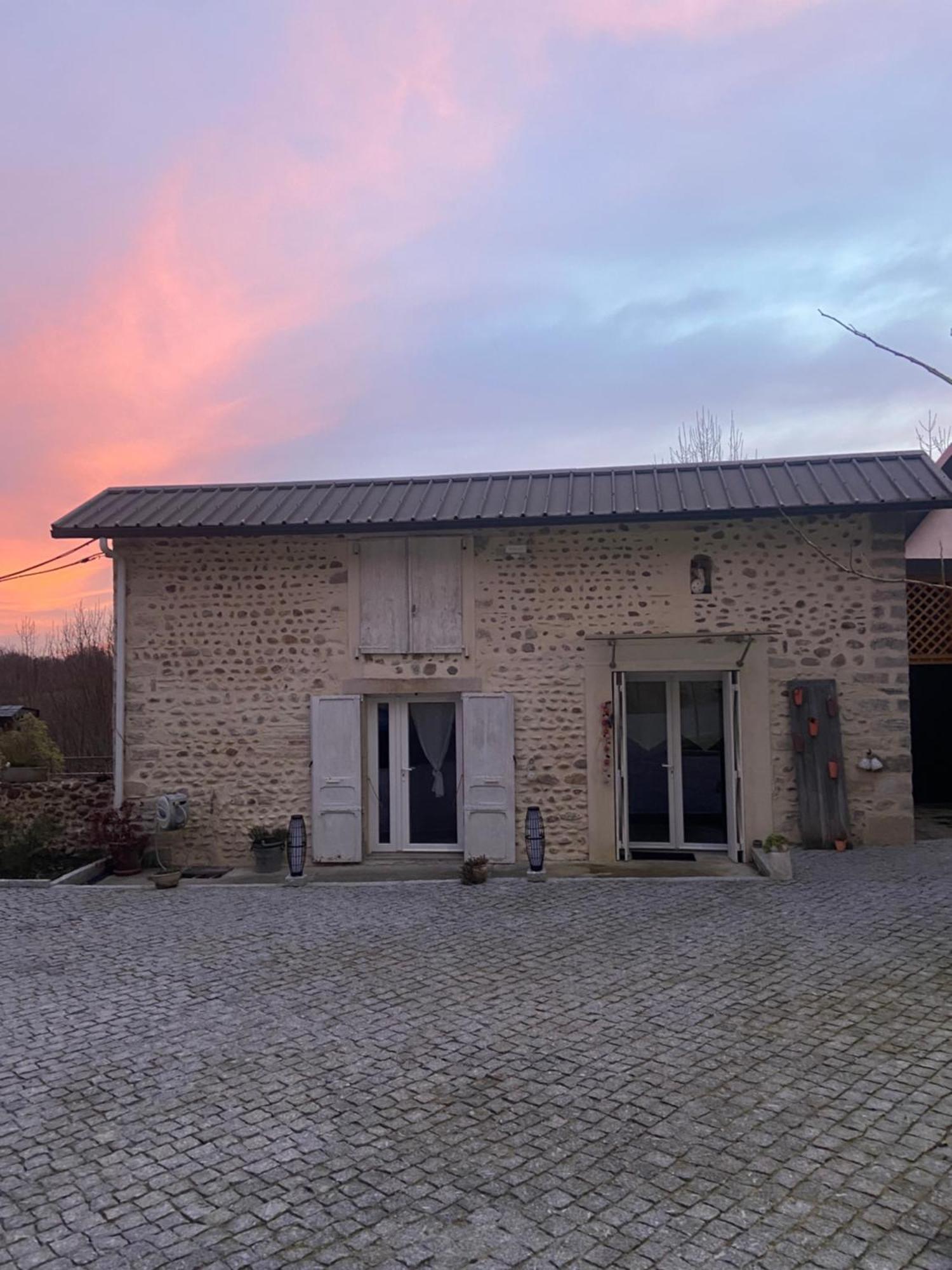 Gite De Lasbareilles Narcastet Buitenkant foto